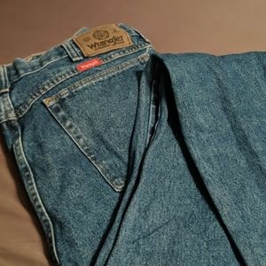 Almost new Wranglers 35x34